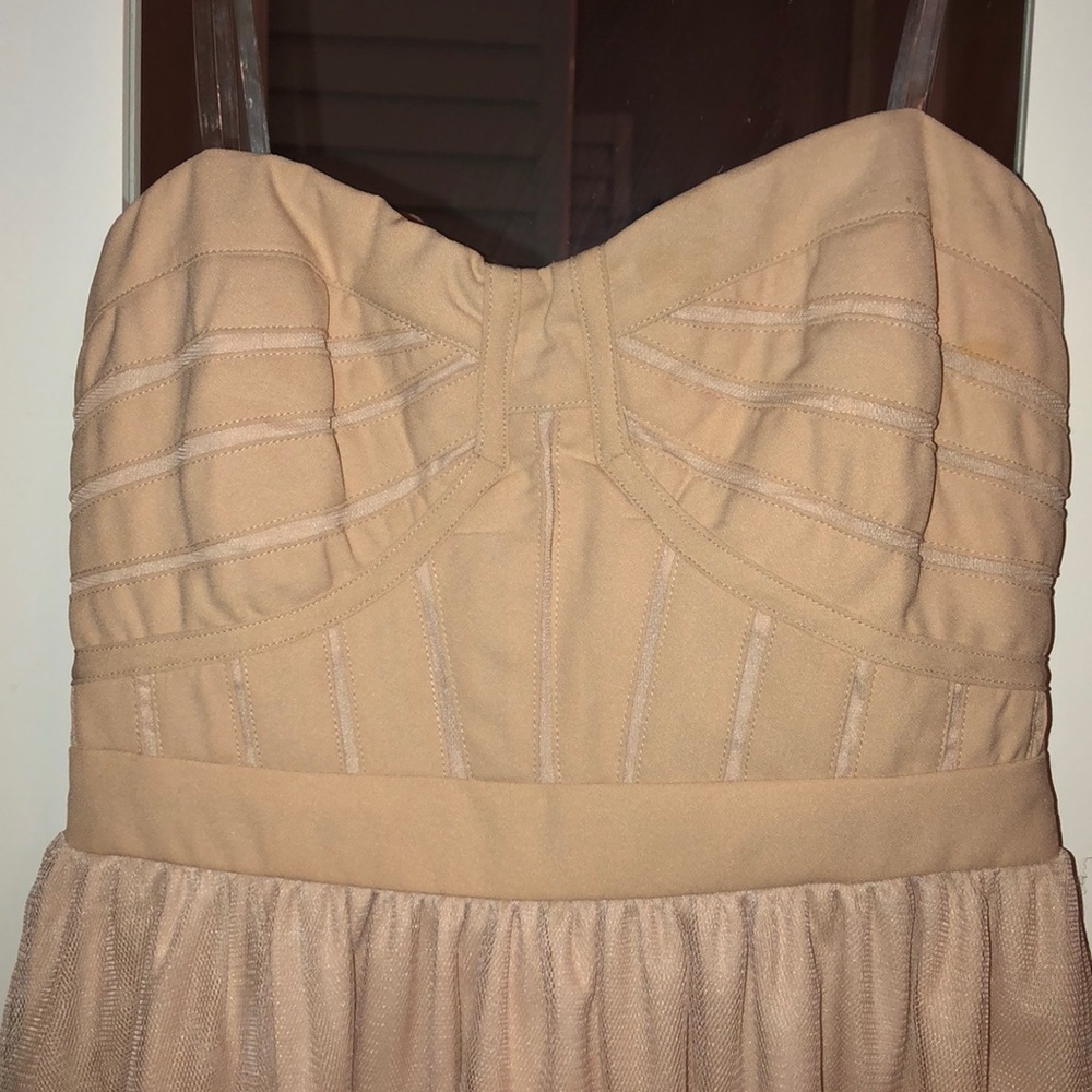 Dress - Picture 4 of 4